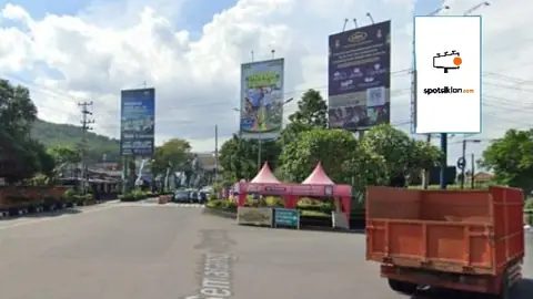Billboard 10 × 5 m di Jl. Nasional (Terletak Di Persimpanggan Artos Mall), Magelang, Jawa Tengah