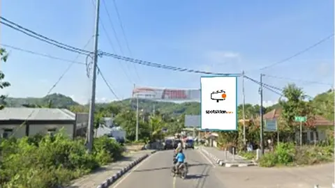 Baliho 4 × 6 m di Dari Bandara Komodo menuju Pertigaan Jl. Bandara, Manggarai Barat, Nusa Tenggara Timur