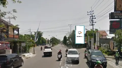 Billboard 8 × 4 m di Jl. S Parman (Depan Sun City, Arah Monumen Perjuangan 1945 (Taman Obor)), Kota Madiun, Jawa Timur