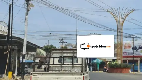 Baliho 4 × 6 m di Jl. Soekarno Hatta (Pertigaan Tek'an), Kota Madiun (unit 1), Jawa Timur