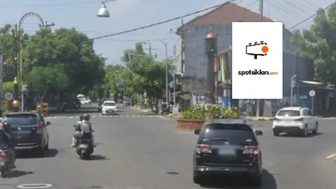 Baliho 6 × 4 m di Jl. Slamet Riyadi (Arah Pasar Joyo Kota Madiun), Jawa Timur