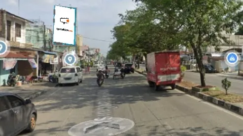 Billboard 10 × 5 m di Jl. Sisingamangaraja (Menghadap Taman Makam Pahlawan), Medan, Sumatera Utara