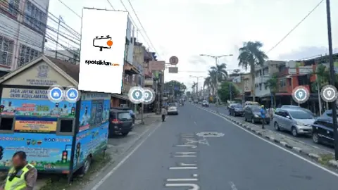 Billboard 8 × 4 m di Jl. Polonia (Jl. Ir. H. Juanda Menuju Jl. Hala, Hadap Barat), Medan, Sumatera Utara