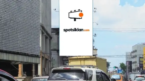 Billboard 12 × 6 m di Jl. Guru Patimpus (Samping Milo Karaoke, Arah Jl. S Parman), Medan, Sumatera Utara