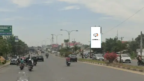 Billboard 5 × 10 m di Jl. Sisingamangaraja (Arah Flyover Amplas), Medan, Sumatera Utara