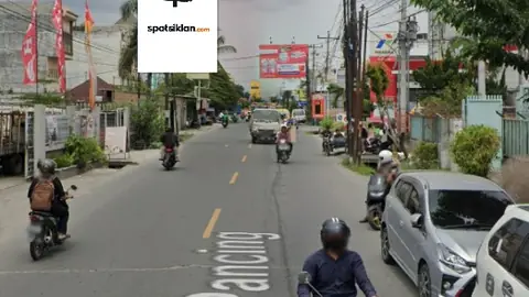 Baliho 6 × 4 m di Jl. Williem Iskandar (Arah Wisma Atlet Dispora Sumut), Medan, Sumatera Utara