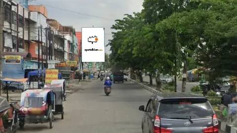 Baliho 4 × 6 m di Jl. Aksara (Area Depan Nusa Hotel, Arah Stadion Teladan MEdan), Sumatera Utara