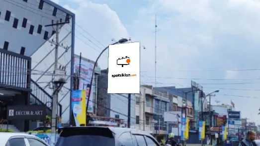 Baliho 4 × 6 m di Jl. Gatot Subroto (Seberang Panca Budi, Menuju Plaza Medan Fair), Sumatera Utara