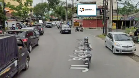 Baliho 4 × 6 m di Jl. Sei Batang Hari (Dekat RS Bunda Thamrin), Medan, Sumatera Utara