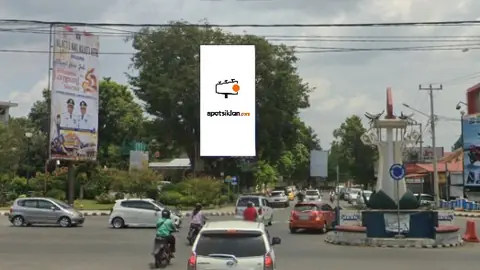 Billboard 10 × 5 m di Jl. Jend. Sudirman (menuju Ade Irma Suryani), Metro, Lampung