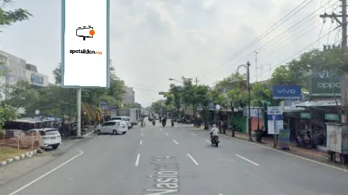 Billboard 10 × 5 m di Jl. Pemuda (Area Pasar Muntilan), Kabupaten Magelang, Jawa Tengah