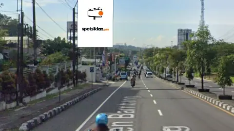 Baliho 6 × 4 m di Jl. Magelang - Yogyakarta (depan RSUD Blondo Magelang, dari Magelang), Jawa Tengah