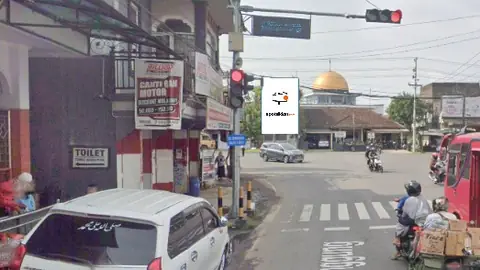 Baliho 6 × 4 m di JI. Raya Secang (Polsek Secang, Dari Jogja ke Magelang), Jawa Tengah