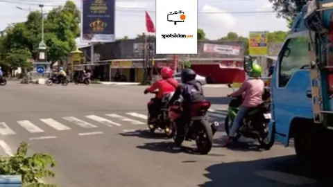 Baliho 6 × 4 m di Jl. A. Yani (Perempatan Pasar Gorang Gareng Magetan), Jawa Timur