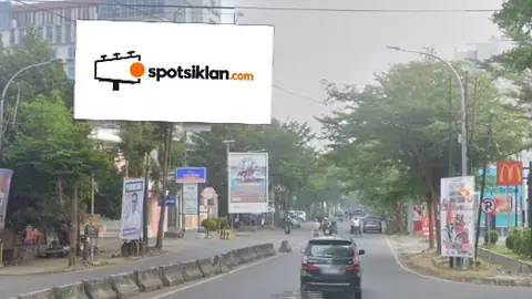 Billboard 10 × 5 m di Jl. Sultan Hasanuddin (Dari Taman Hasanuddin), Makassar, Sulawesi Selatan