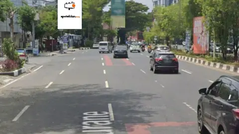 Baliho 6 × 4 m di Jl. Riburane (dari Jl. Nusantara, Jl. Ujungpandang), Makassar, Sulawesi Selatan