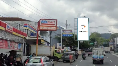 Billboard 4 × 8 m di Jl. Dewi Sartika (Arah Jatim Park), Batu, Jawa Timur