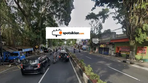 Bando Jalan 5 × 10 m di Jl. Ahmad Yani (Hadap Malang / Timur), Kota Malang, Jawa Timur