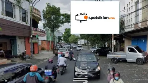 Baliho 4 × 6 m di Jl. Brigjend Slamet Riadi (Area Depan Pasific Mebel), Malang, Jawa Timur