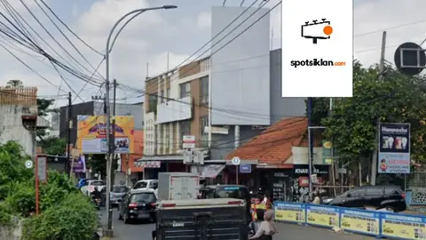 Baliho 4 × 6 m di Jl. Buring (Menuju Kayutangan Heritage), Malang, Jawa Timur