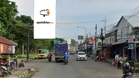 Billboard 8 × 4 m di Jl. Raya Diponegoro (Dari Pertigaan Traffic Light Karangploso), Kabupaten Malang, Jawa Timur