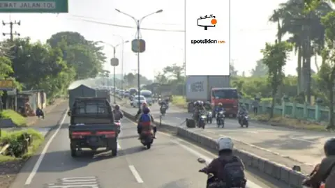 Billboard 8 × 4 m di Jl. Dr. Cipto (Dari Kab. Malang ke Surabaya), Jawa Timur