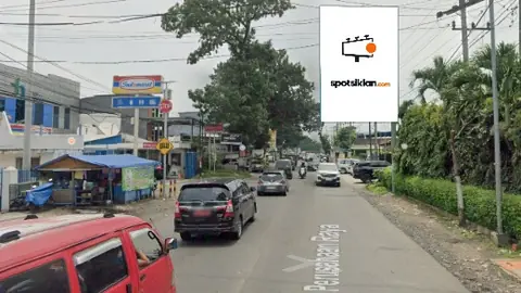 Baliho 6 × 4 m di Jl. Raya Karangjo (Dari Exit Tol ke Kota Batu), Kabupaten Malang, Jawa Timur