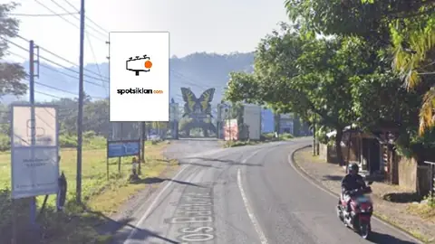 Baliho 4 × 6 m di Jl. Poros Bantimurung Maros (Menuju SMK Negeri 2 Maros), Sulawesi Selatan