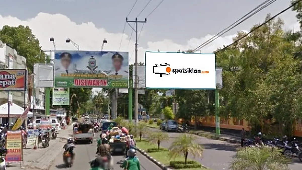 Billboard 8 × 4 m di Jl. Airlangga (Area Dekat SMP 15 Mataram Arah Udayana B, Hadap Selatan), Nusa Tenggara Barat