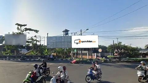 Billboard 8 × 4 m di Jl. Udayana (Bundaran EX. Bandara), Mataram, Nusa Tenggara Barat