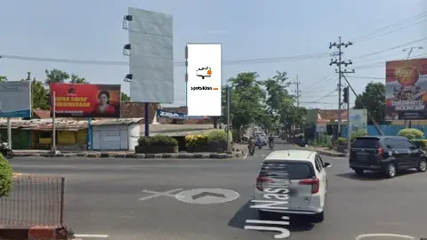 Billboard 8 × 4 m di JI. Imam Bonjol (Lampu Lalu Lintas Kertosono), Nganjuk, Jawa Timur
