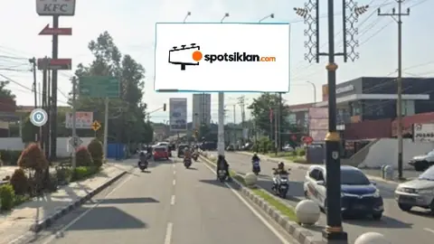 Billboard 5 × 10 m di Jl. Moh Yamin (Depan McDonalds Palu), Sulawesi Tengah