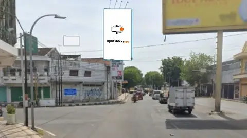 Billboard 10 × 5 m di Jl. A. Yani-Soekarno Hatta (Arah Alun-Alun Kota Pasuruan), Jawa Timur