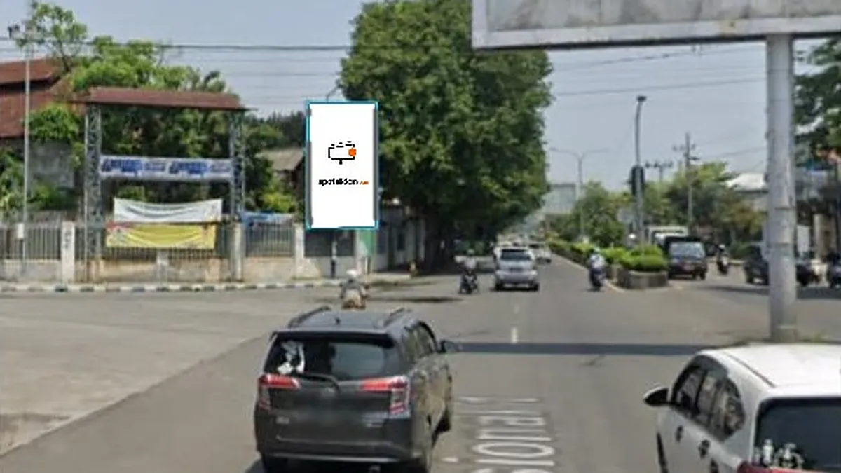 Baliho 6 × 4 m di Jl. Soekarno - Hatta (Dari Soekarno - Hatta ke Bangil), Pasuruan, Jawa Timur
