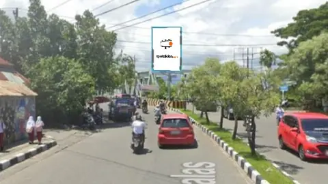 Baliho 6 × 4 m di Dari Arah Jl. Andalas menuju By. Pass, Padang, Sumatera Barat