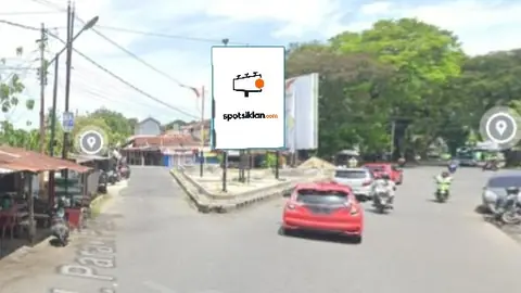 Baliho 6 × 4 m di Jl. Parak Pisang (Lubuk Begalung menuju Pusat Kota Padang), Sumatera Barat