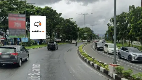 Baliho 6 × 4 m di Jl. Khatib Sulaiman (Depan Kantor BKKBN), Padang, Sumatera Barat