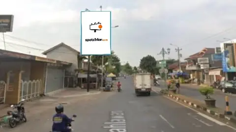 Baliho 6 × 4 m di Jl. Pahlawan (Monumen Kajen), Kabupaten Pekalongan, Jawa Tengah