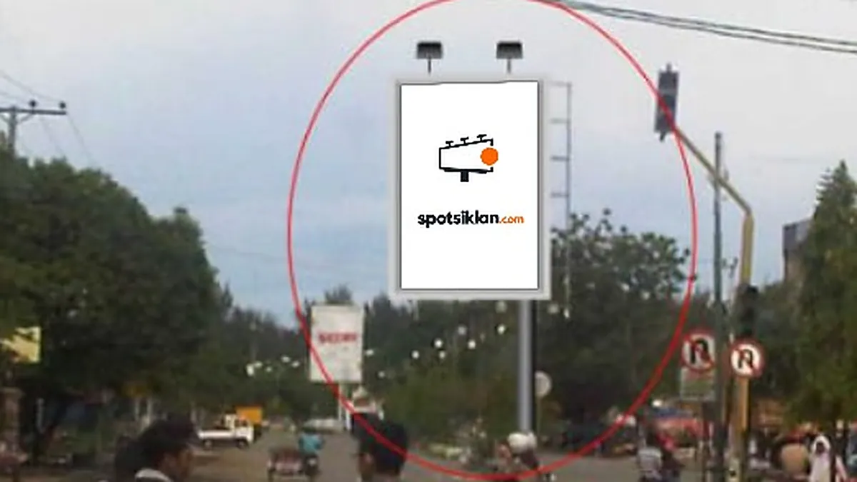 Baliho 4 × 6 m di Jl. Iskandar Muda (Dekat Alun alun), Pidie, Aceh
