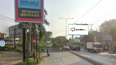 Billboard 5 × 10 m di Jl. KH Mansyur No.2 (Arah dari Jl. KH Mansyur Menuju Air Mancur THR), Pekalongan, Jawa Tengah