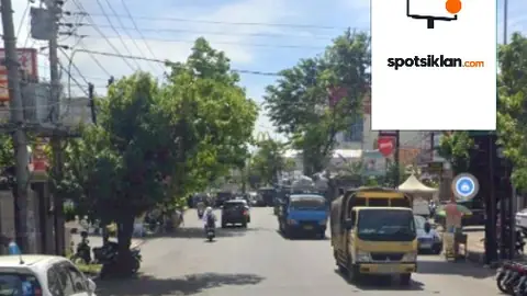 Baliho 4 × 6 m di Jl. Urip Sumoharjo (Arah Transmart Pekalongan), Jawa Tengah