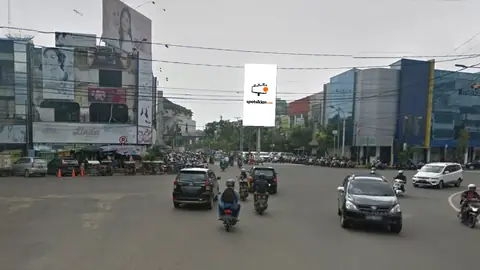 Billboard 4 × 8 m di Jl. Letkol Iskandar, Palembang, Sumatera Selatan