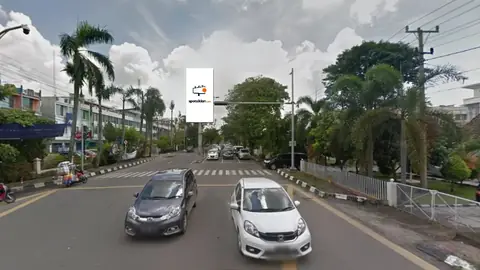 Billboard 4 × 8 m di Jl. Veteran, Simpang Rajawali, Palembang, Sumatera Selatan