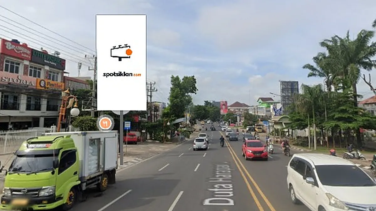 Billboard 5 × 10 m di Jl. Demang Lebar Daun (Depan Bakso Malang Enggal Palembang), Sumatera Selatan