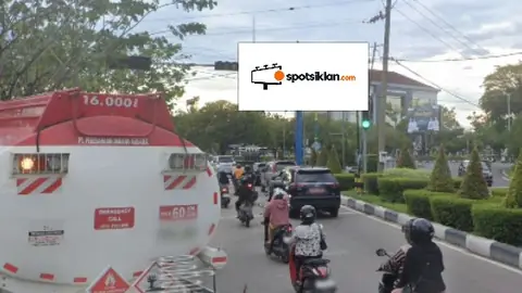 Billboard 5 × 10 m di Jl. Diponegoro (Bundaran Kecil Palangkaraya), Kalimantan Tengah