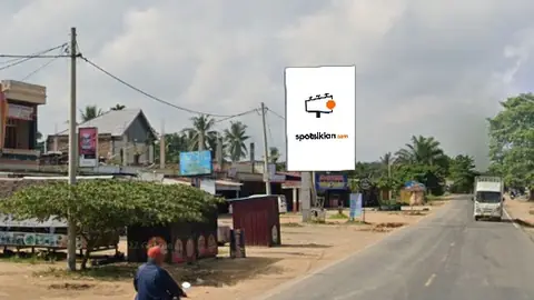 Baliho 6 × 4 m di Jl. Patin Makmur Simp (Arah Pangkal Lesung), Pelalawan, Riau