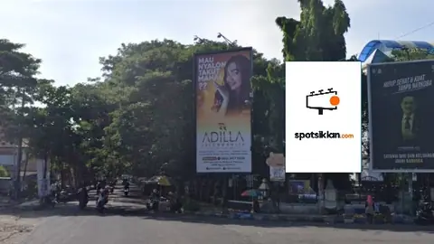 Baliho 4 × 6 m di Jl. Suromenggolo (Area Stadion Bathoro Katong), Ponorogo, Jawa Timur