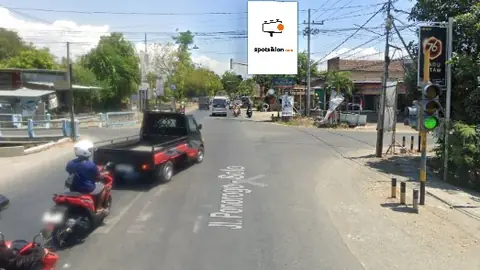 Baliho 6 × 4 m di Jl. Raya Wonogiri (Arah ke Wonogiri), Ponorogo, Jawa Timur