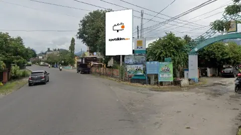 Baliho 6 × 4 m di Jl. Poros Pinrang Polman (Pertigaan Poros Bakaru, Menuju Polman), Sulawesi Selatan