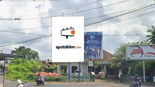 Baliho 6 × 4 m di Jl. Adhiyaksa (Depan Universitas Pertiba), Pangkal Pinang, Kepulauan Bangka Belitung